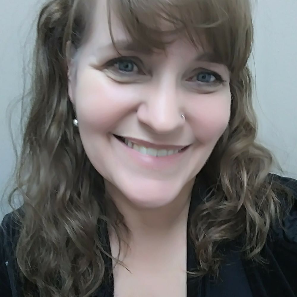 Meet your Posher, Laurie